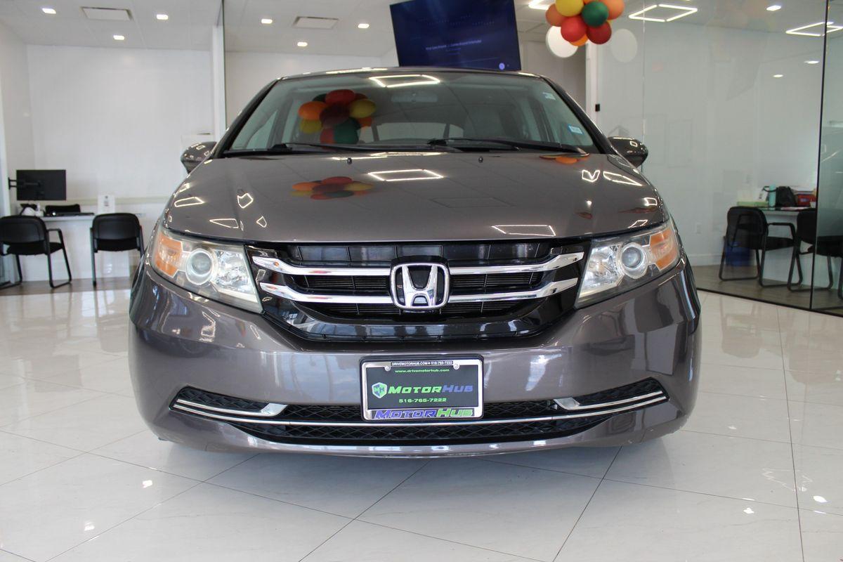 2015 Honda Odyssey EX photo 2