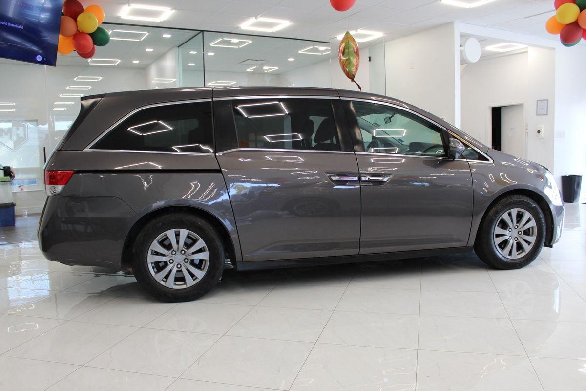 2015 Honda Odyssey EX photo 4