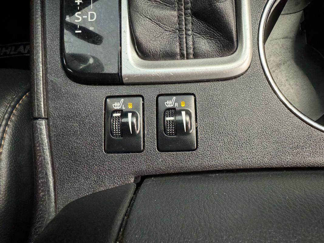 2016 Toyota Highlander XLE photo 12