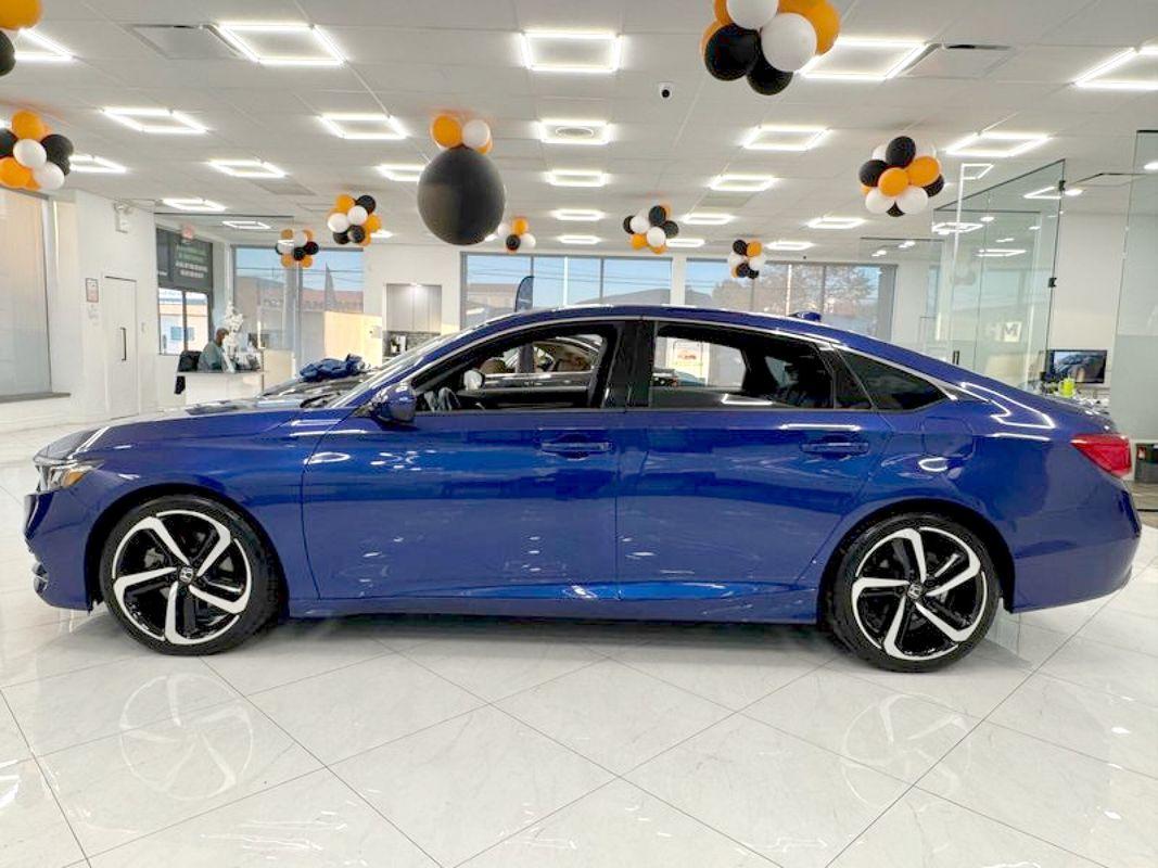 2018 Honda Accord Sport photo 3