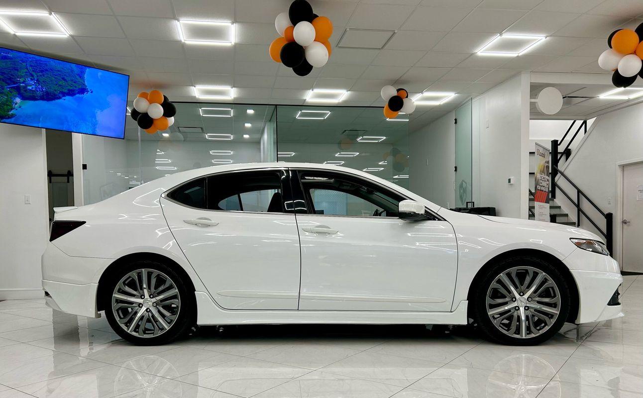 2016 Acura TLX SH-AWD Technology photo 4
