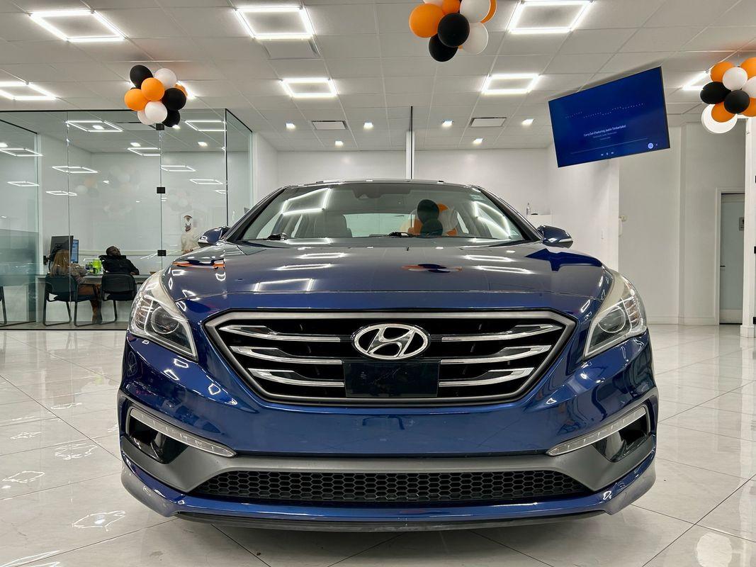 2017 Hyundai Sonata Limited photo 2