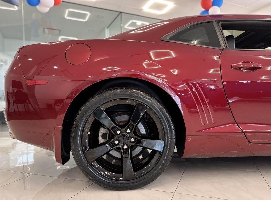 2011 Chevrolet Camaro photo 10