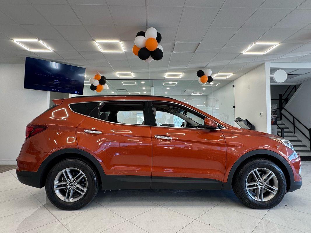 2017 Hyundai Santa Fe Sport photo 4