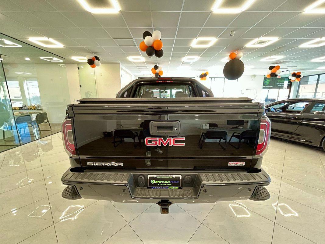 2017 Gmc Sierra 1500 SLT photo 9