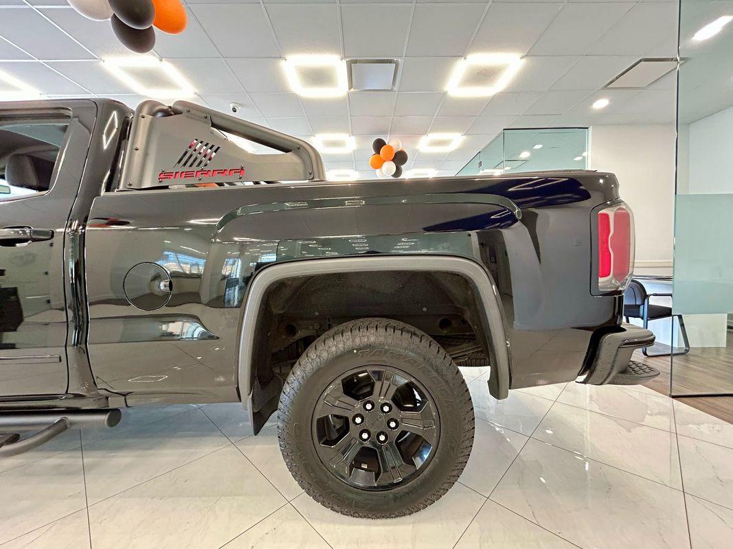 2017 Gmc Sierra 1500 SLT photo 7