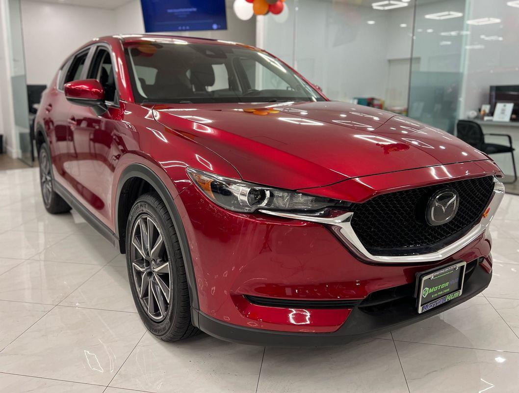 2018 Mazda CX-5 Touring photo 3