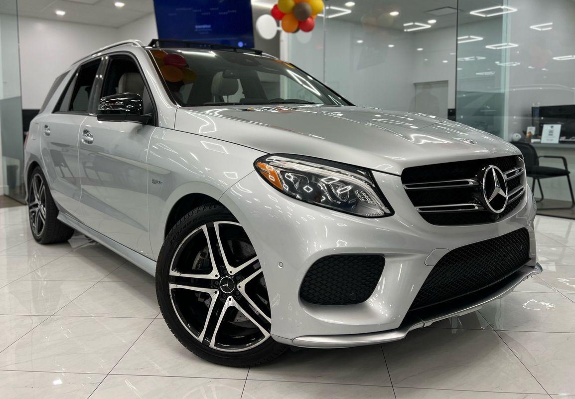 2017 Mercedes Benz GLE AMG 43 photo 3