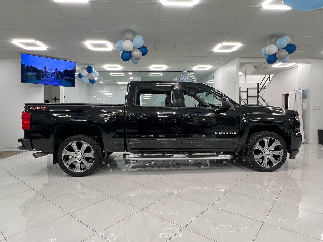 2018 Chevrolet Silverado 1500 LT Z71 photo 4