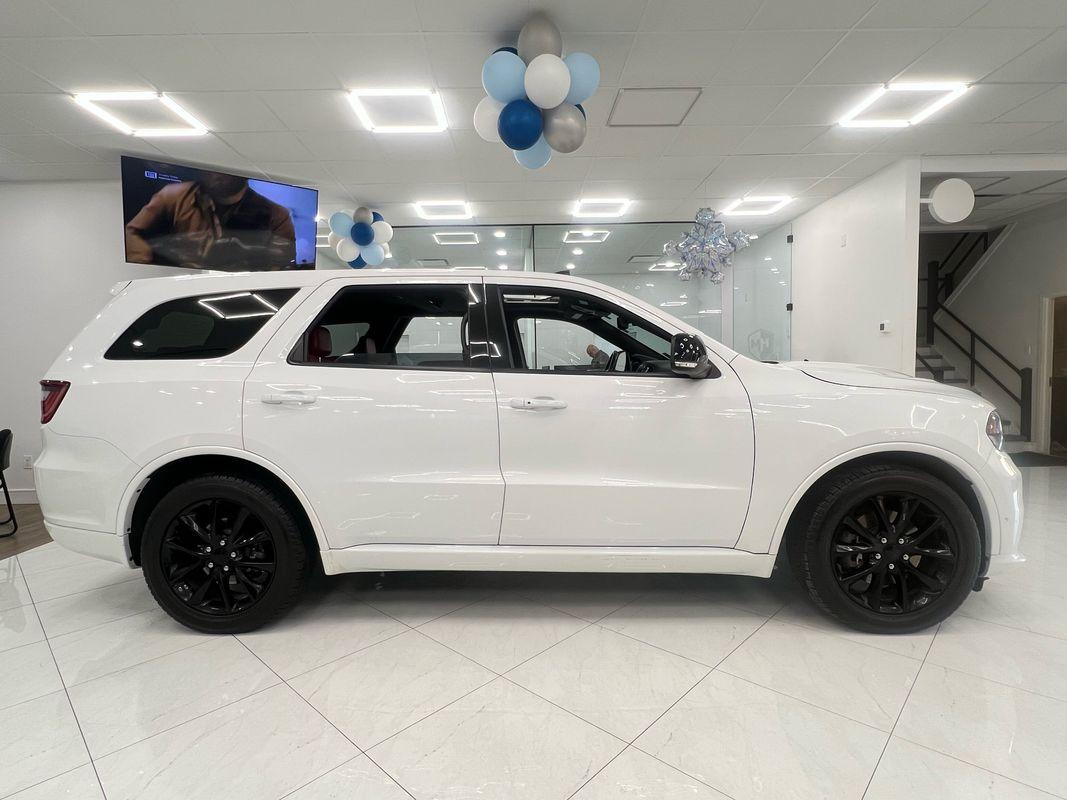 2018 Dodge Durango R/T photo 4