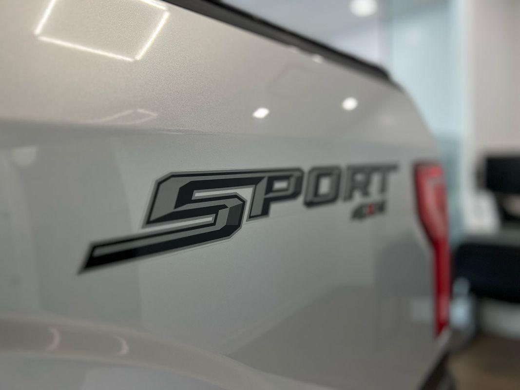 2016 Ford F-150 XLT photo 13