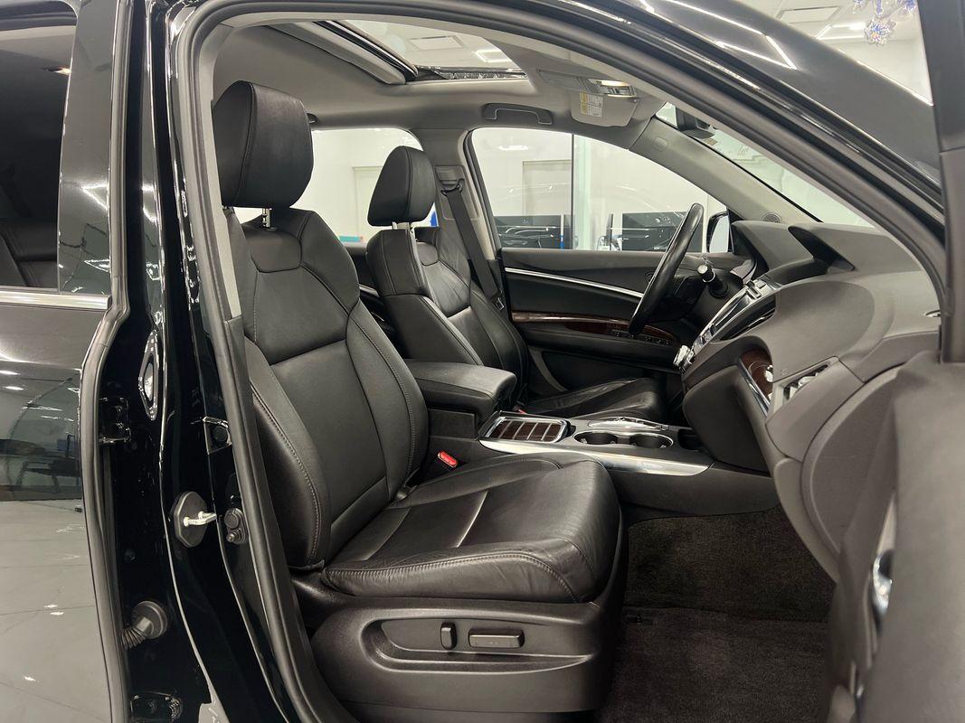 2017 Acura MDX SH-AWD Technology photo 16