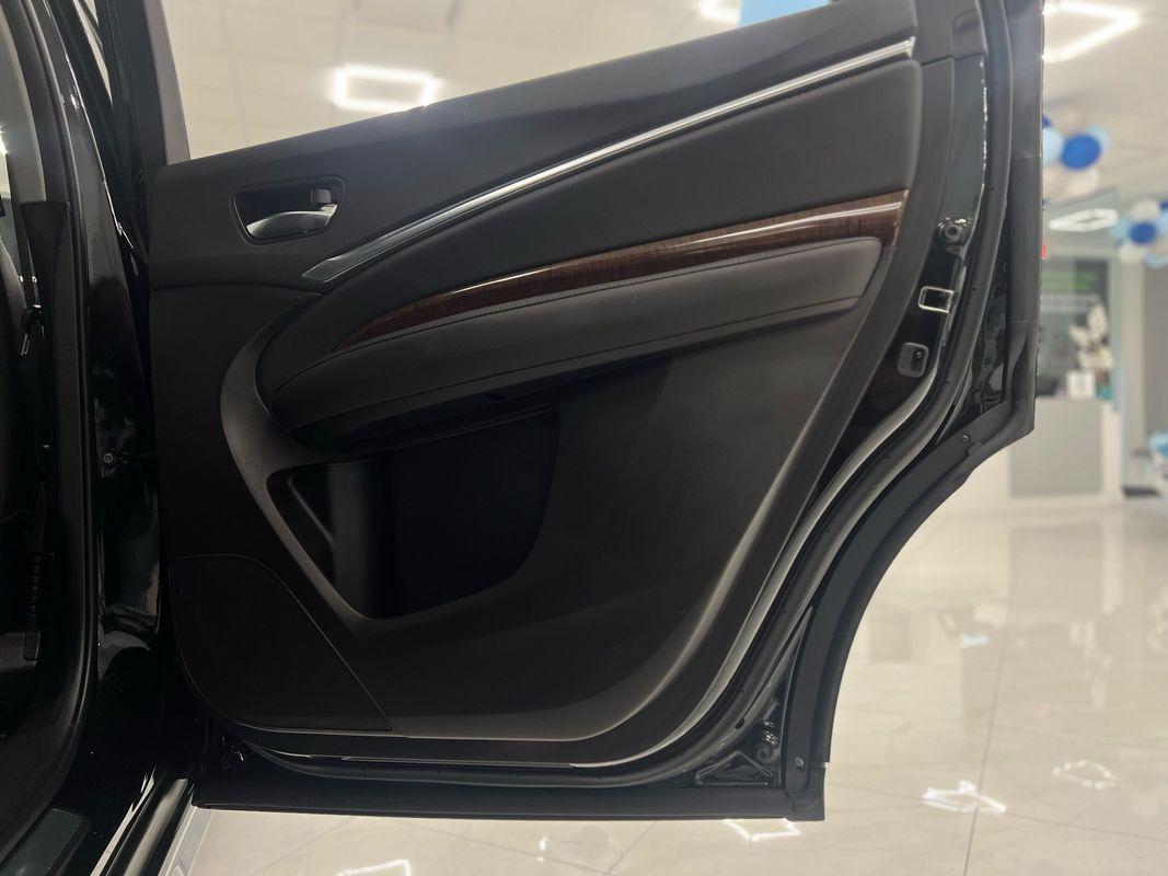 2017 Acura MDX SH-AWD Technology photo 32