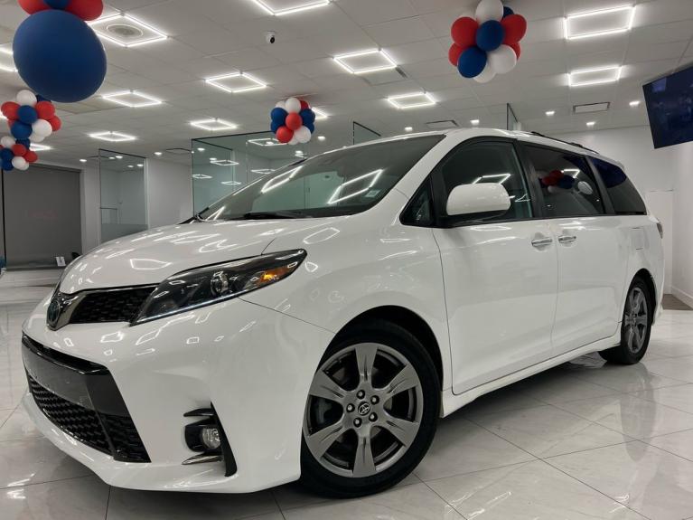 Used 2019 Toyota Sienna SE 8-Passenger for sale $24,795 at MotorHub in Inwood NY
