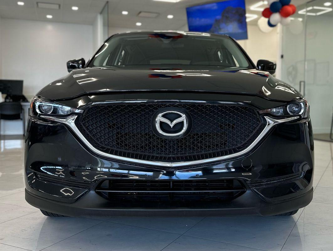 2018 Mazda CX-5 Sport photo 2