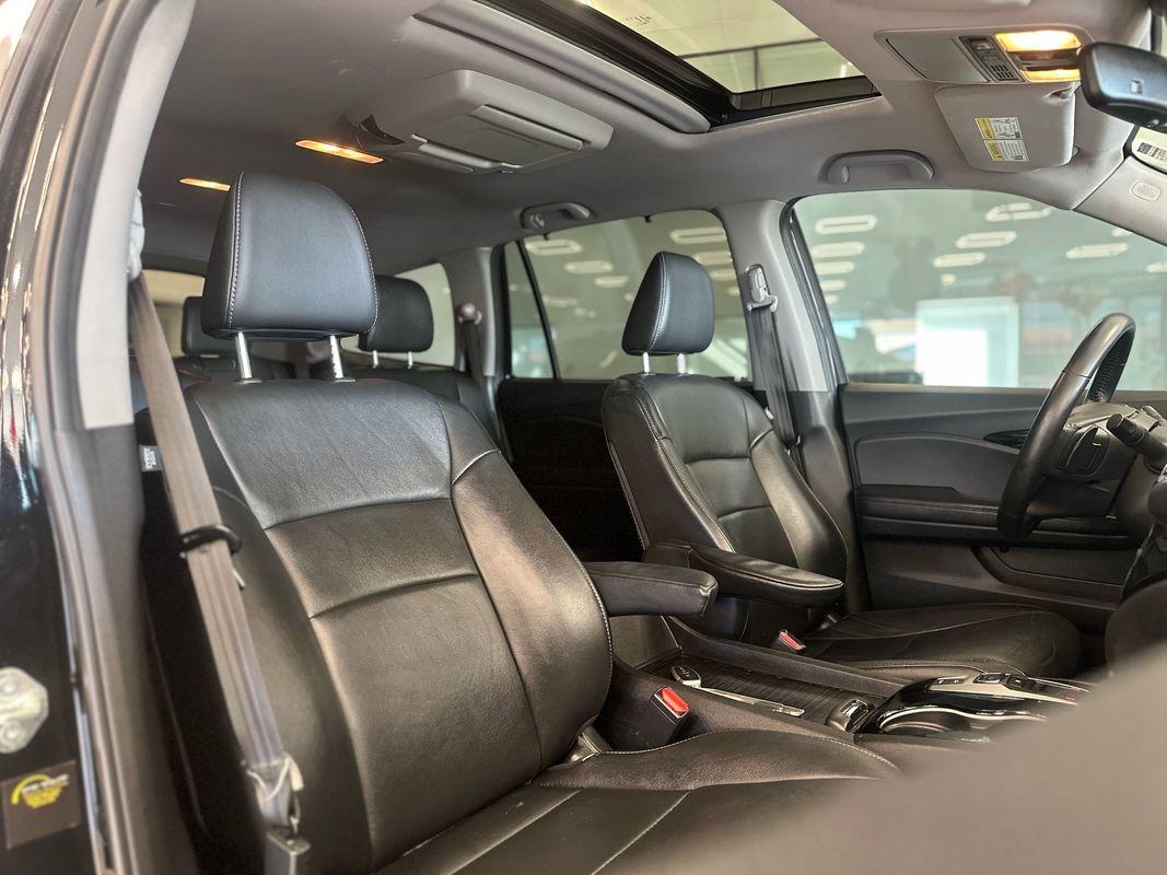 2019 Honda Pilot photo 17