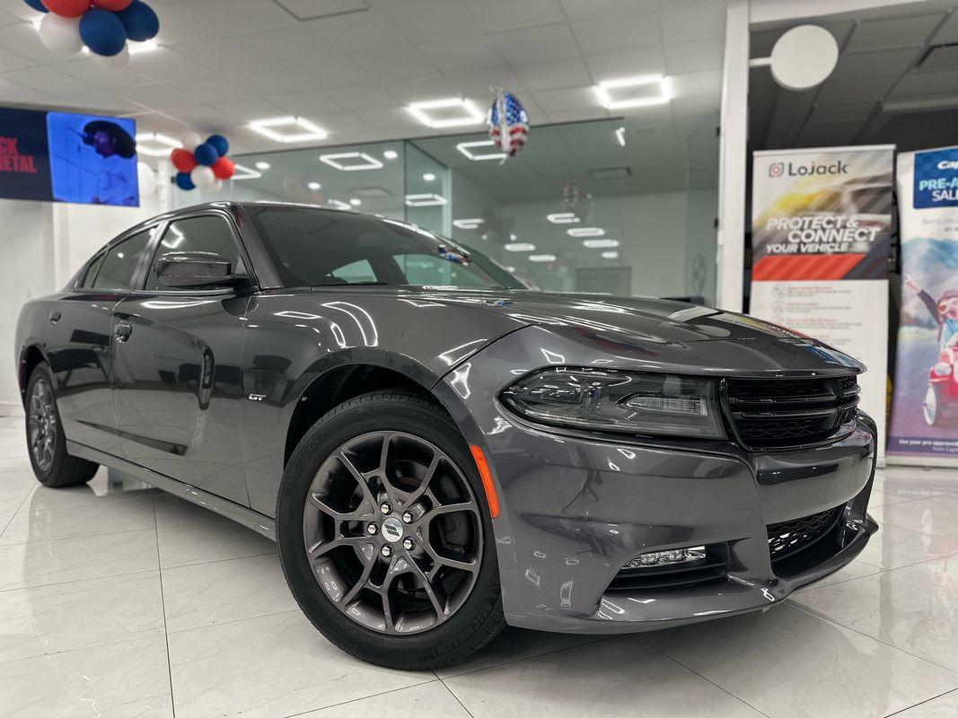 2018 Dodge Charger GT photo 3