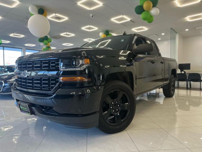 Used 2018 Chevrolet Silverado 1500 Custom for sale $23,095 at MotorHub in Inwood NY