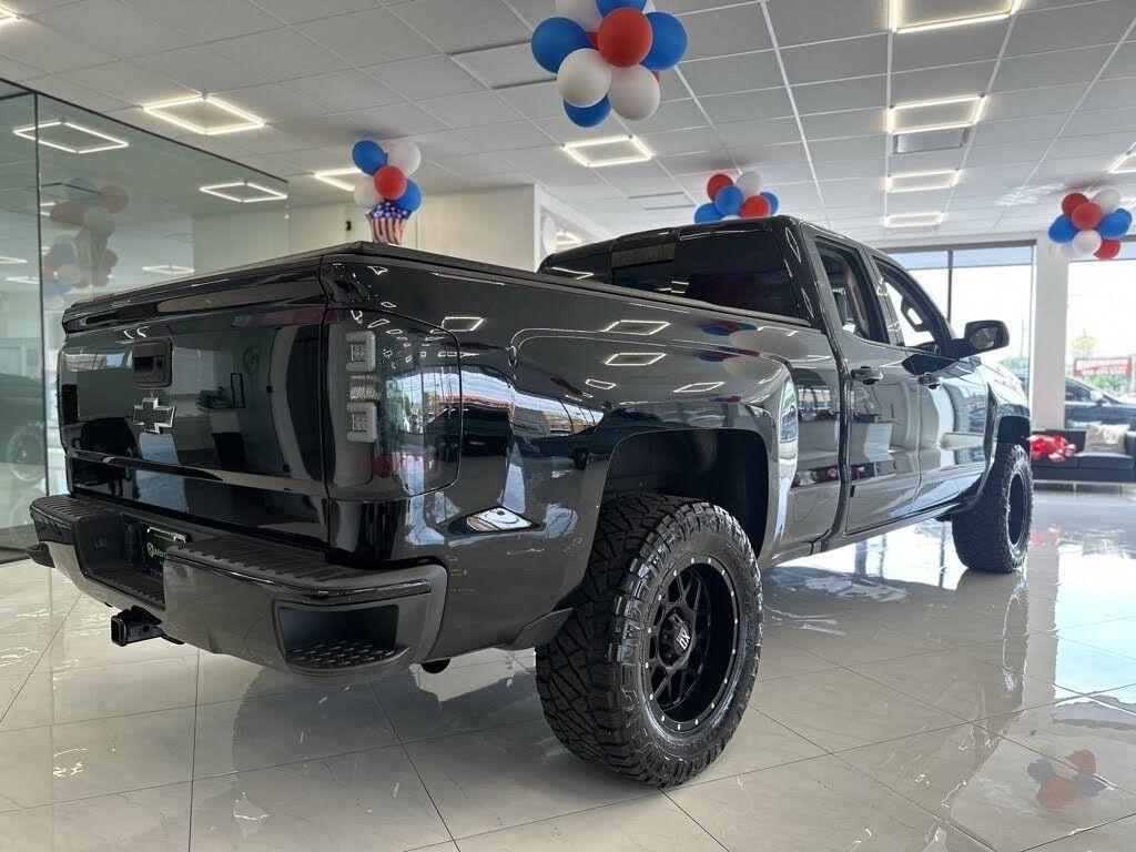 2017 Chevrolet Silverado 1500 LTZ photo 4