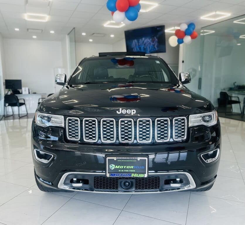 2019 Jeep Grand Cherokee Overland photo 2