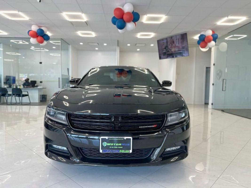 2018 Dodge Charger GT photo 2