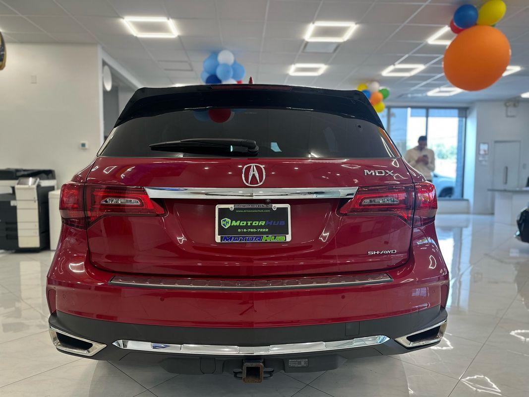 2018 Acura MDX SH-AWD Advance photo 11