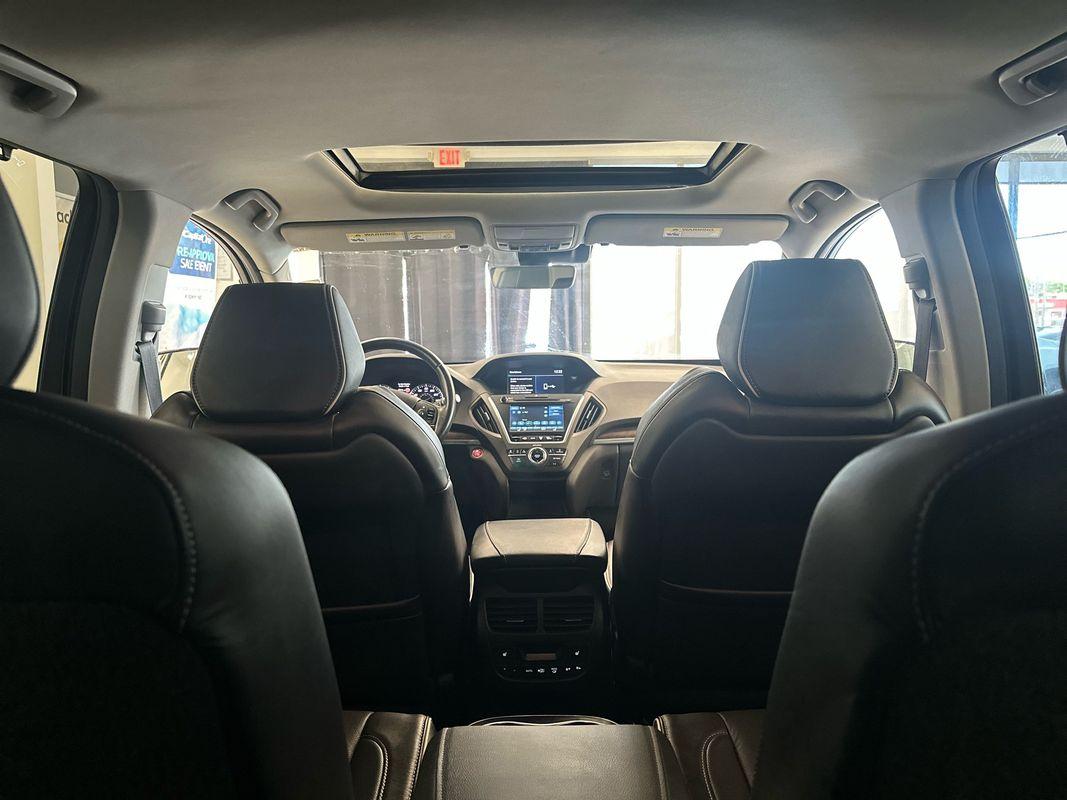 2018 Acura MDX SH-AWD Advance photo 15