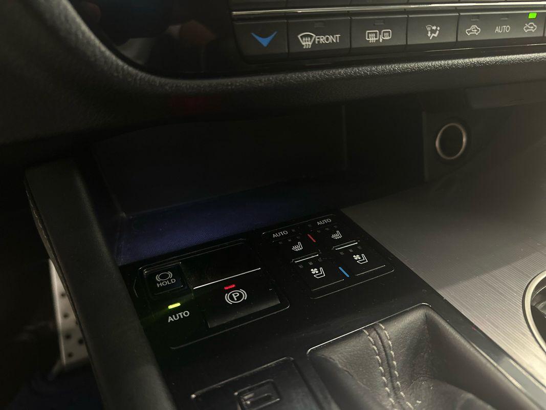 2017 Lexus RX 350 photo 31