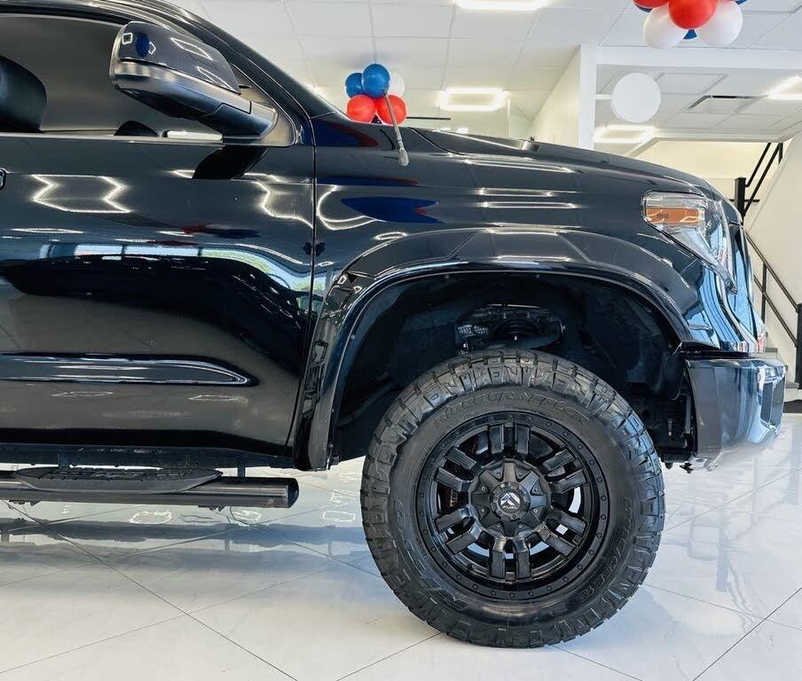 2016 Toyota Tundra SR5 CrewMax photo 10