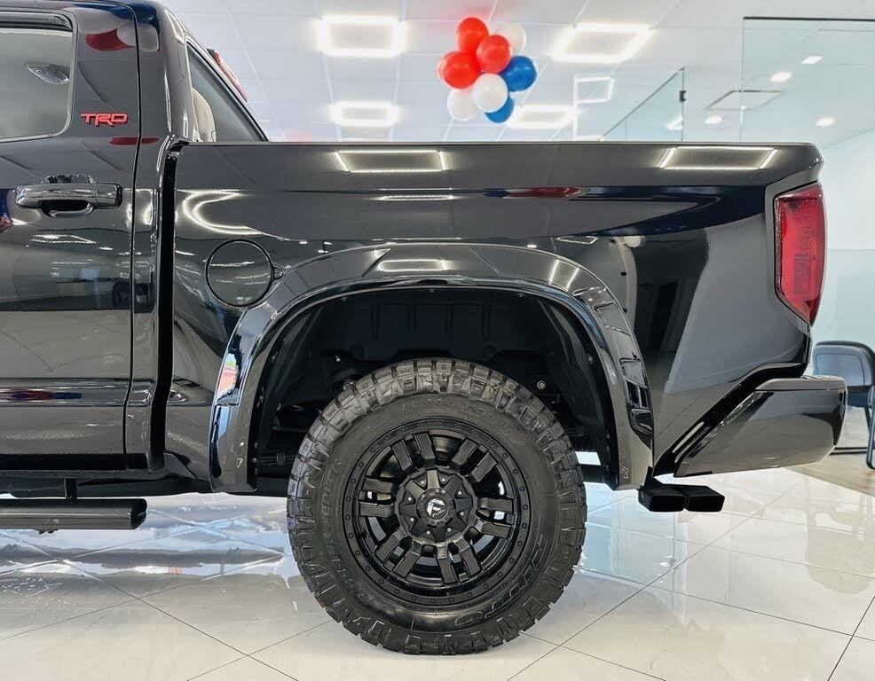 2016 Toyota Tundra SR5 CrewMax photo 12