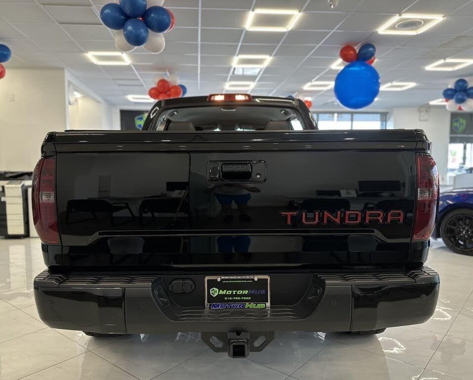 2016 Toyota Tundra SR5 CrewMax photo 6