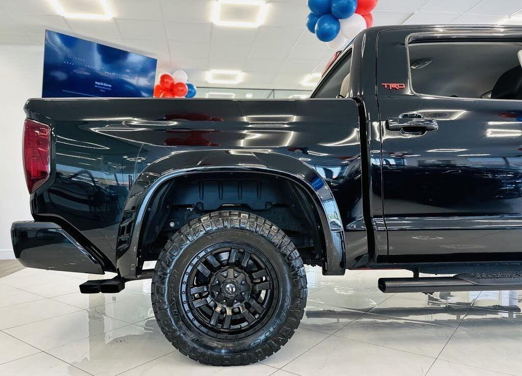2016 Toyota Tundra SR5 CrewMax photo 9