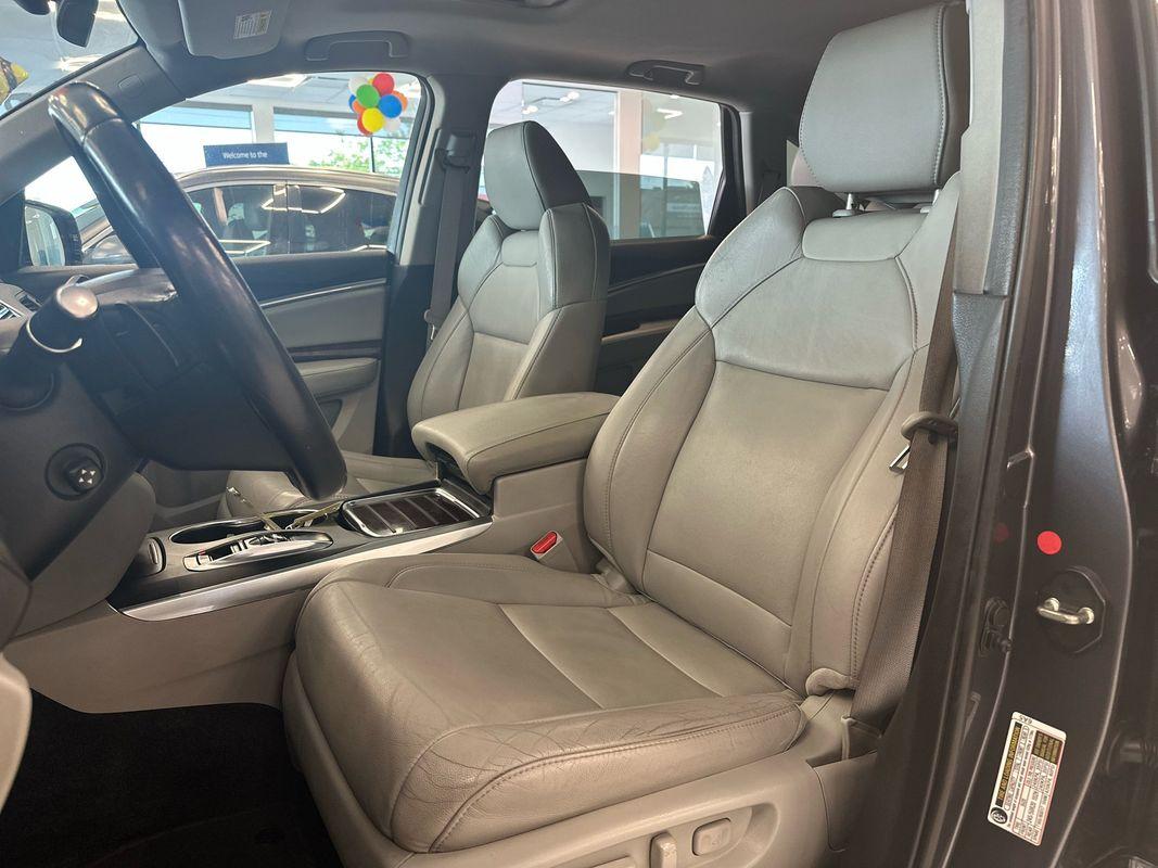 2017 Acura MDX SH-AWD Technology photo 20