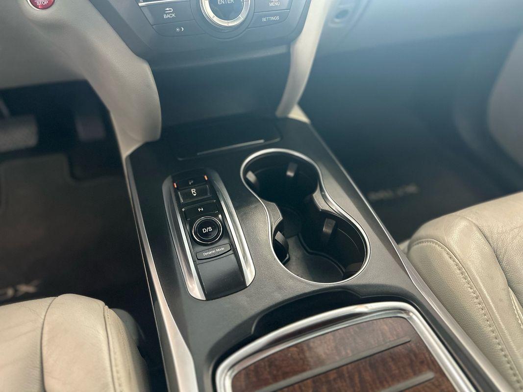 2017 Acura MDX SH-AWD Technology photo 32