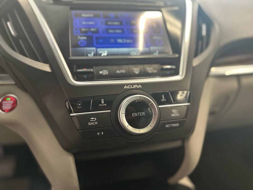 2017 Acura MDX SH-AWD Technology photo 33