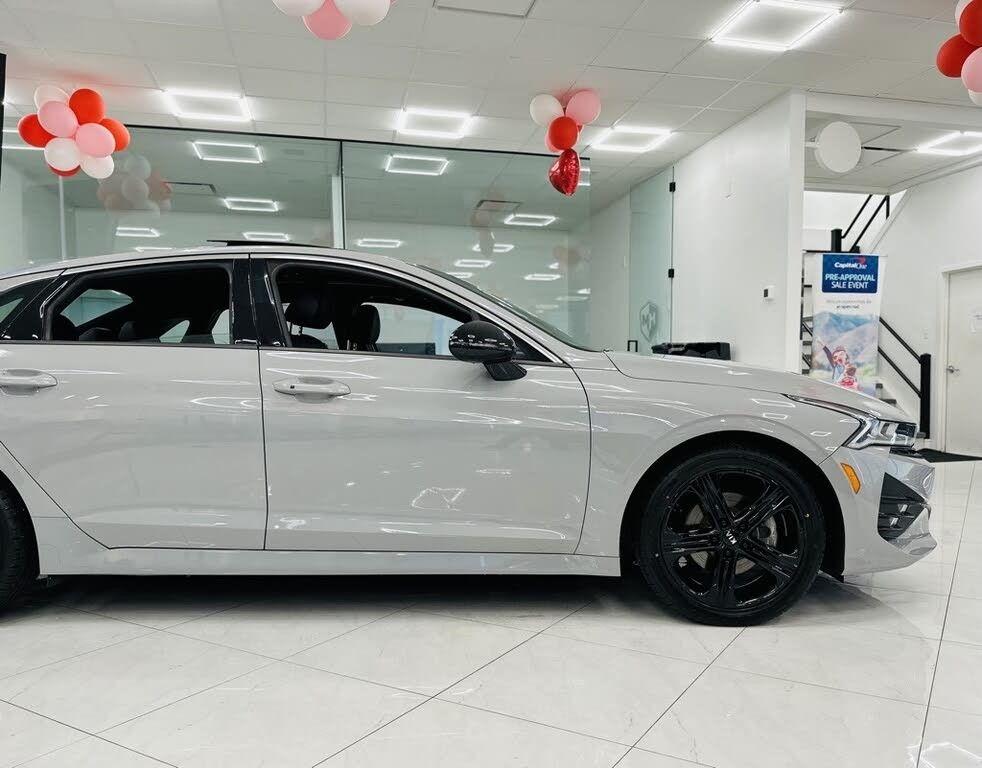 2021 Kia K5 GT-Line photo 4