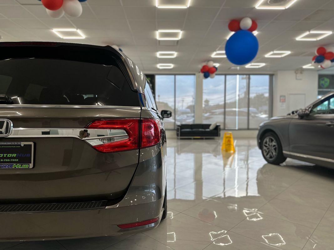 2019 Honda Odyssey EX photo 12