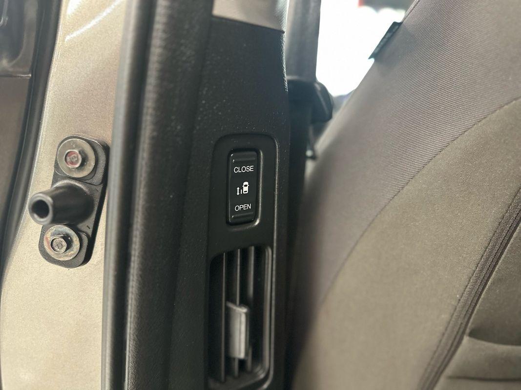 2019 Honda Odyssey EX photo 25