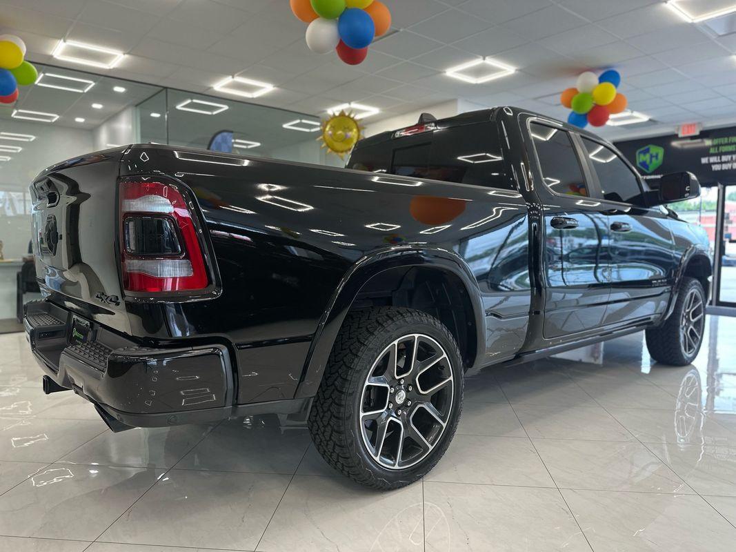 2019 Ram 1500 Laramie photo 3