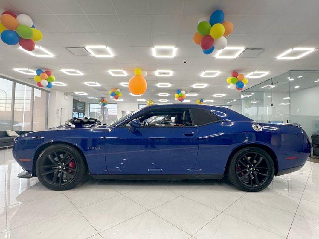 2021 Dodge Challenger R/T photo 4