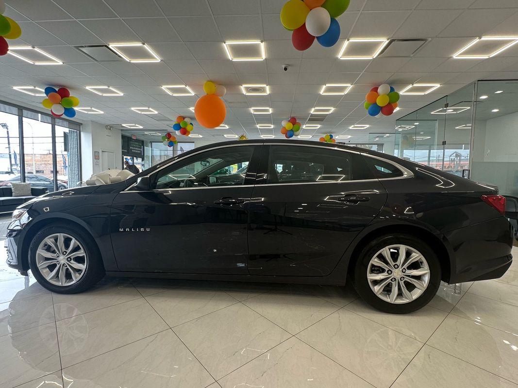 2023 Chevrolet Malibu 1LT photo 4