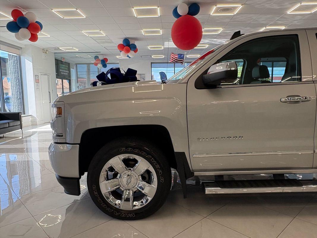 2016 Chevrolet Silverado 1500 LTZ Z71 photo 4