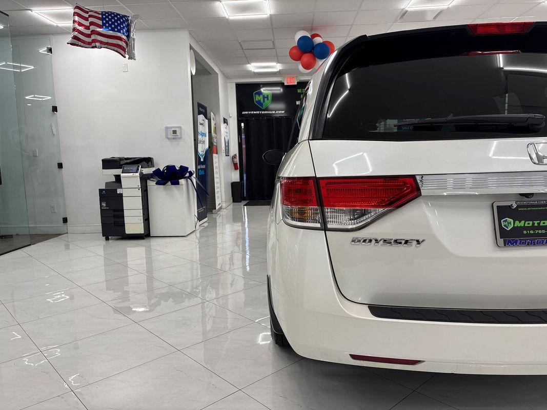 2016 Honda Odyssey EX-L photo 13