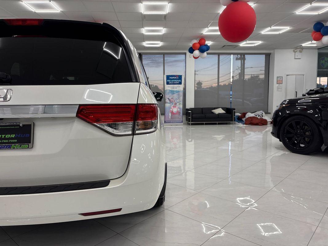 2016 Honda Odyssey EX-L photo 14