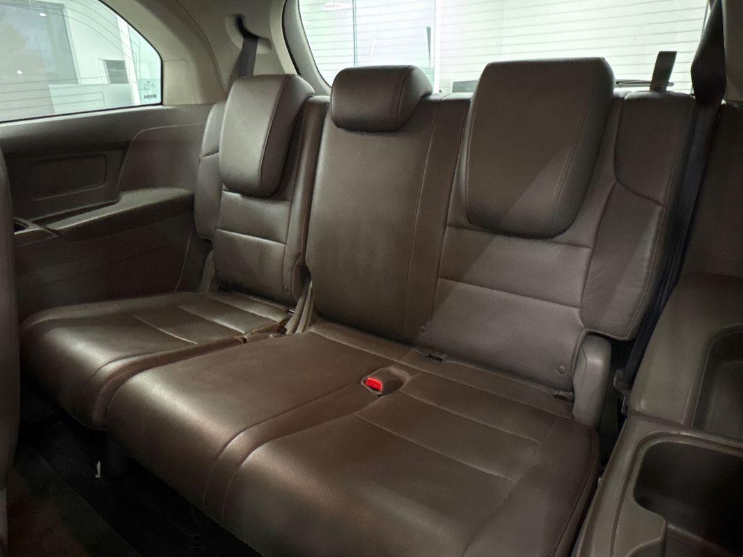 2016 Honda Odyssey EX-L photo 25