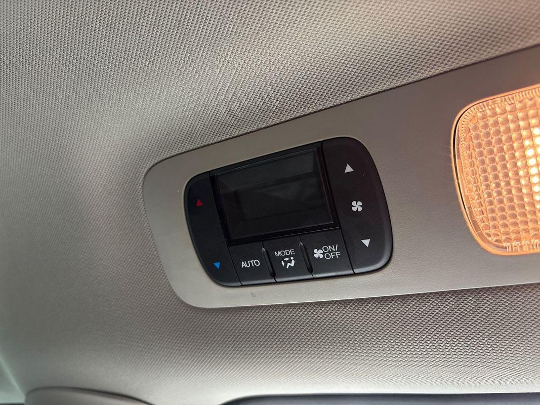 2016 Honda Odyssey EX-L photo 30