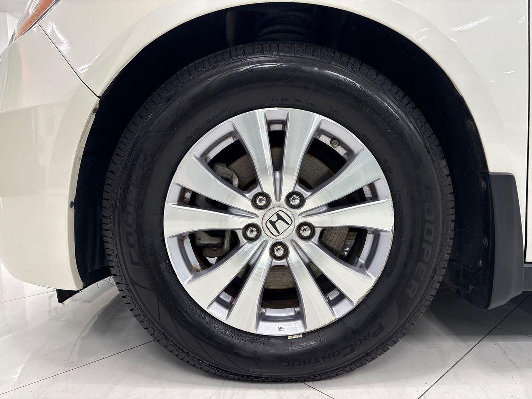 2016 Honda Odyssey EX-L photo 38