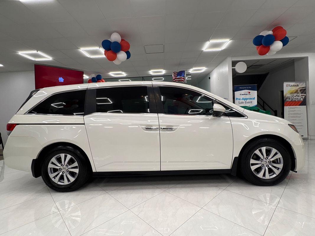 2016 Honda Odyssey EX-L photo 5