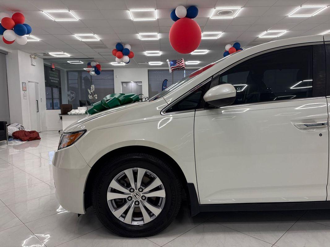 2016 Honda Odyssey EX-L photo 6