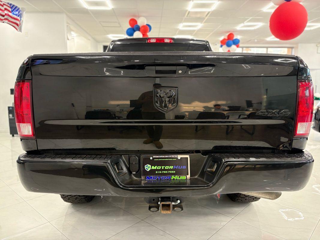 2018 Ram 1500 Express photo 8